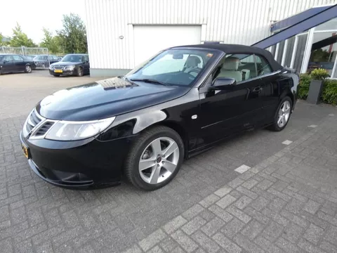 Saab 9-3 Cabrio 1.8t Vector 1 Jaar BOVAG garantie