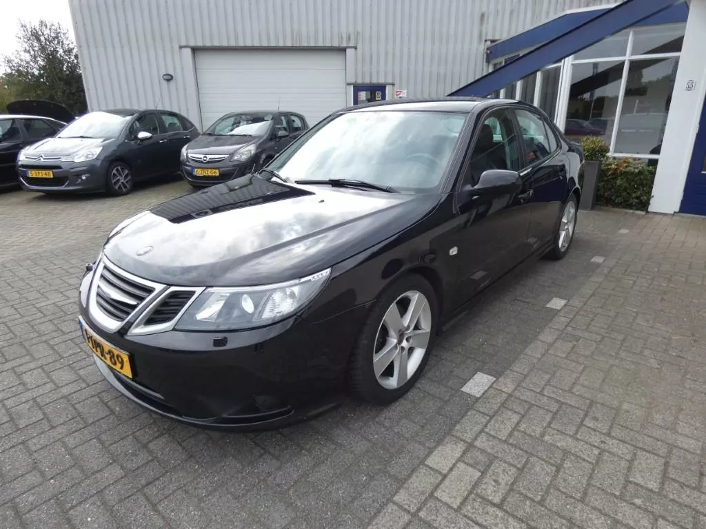 Saab 9-3 Sport Sedan 2.0t Vector Automaat 1 JAAR BOVAG garantie